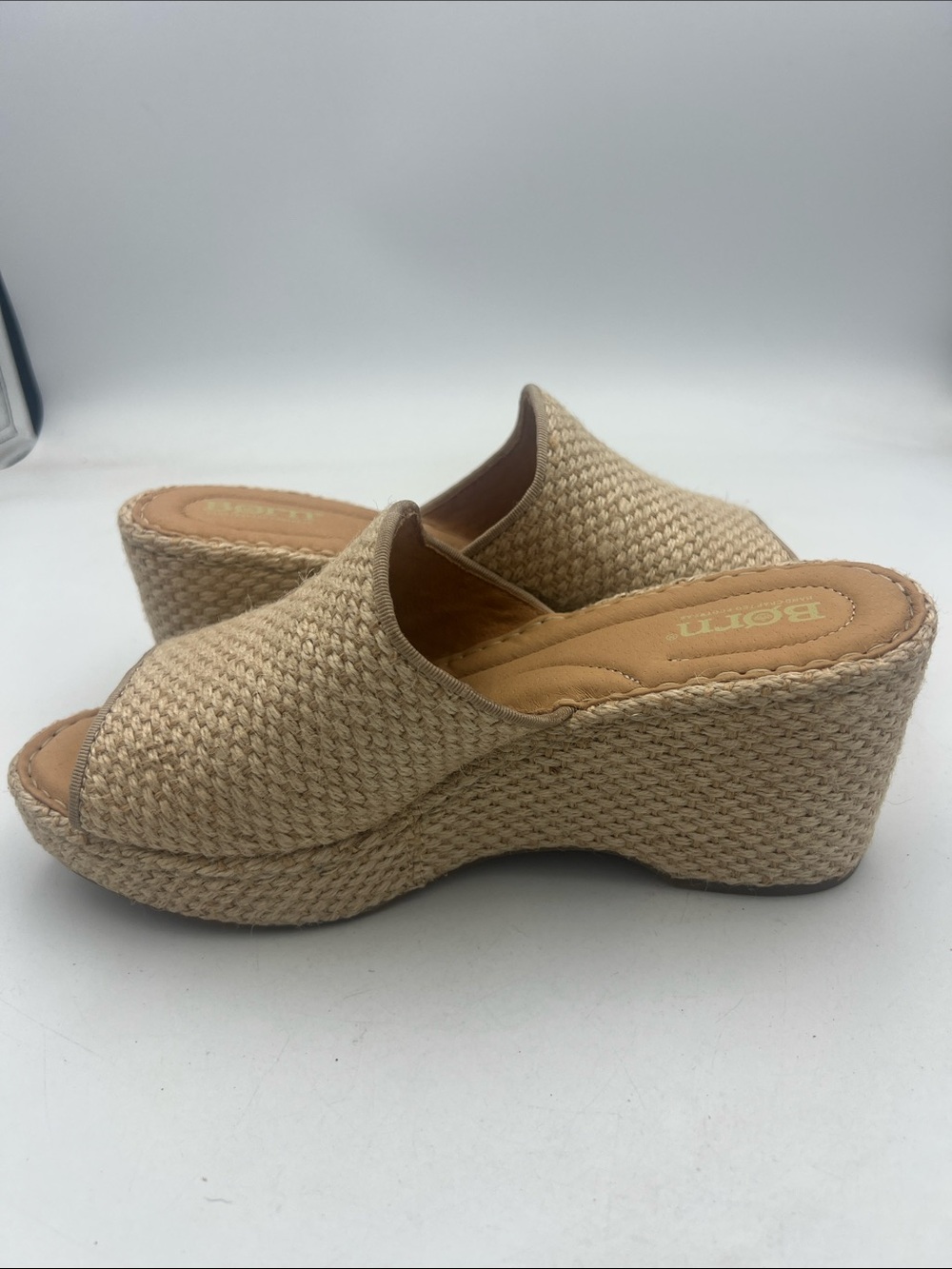 Børn "Lila" Raffia Wedge Sandals Women’s Size 8M - Picture 6 of 13